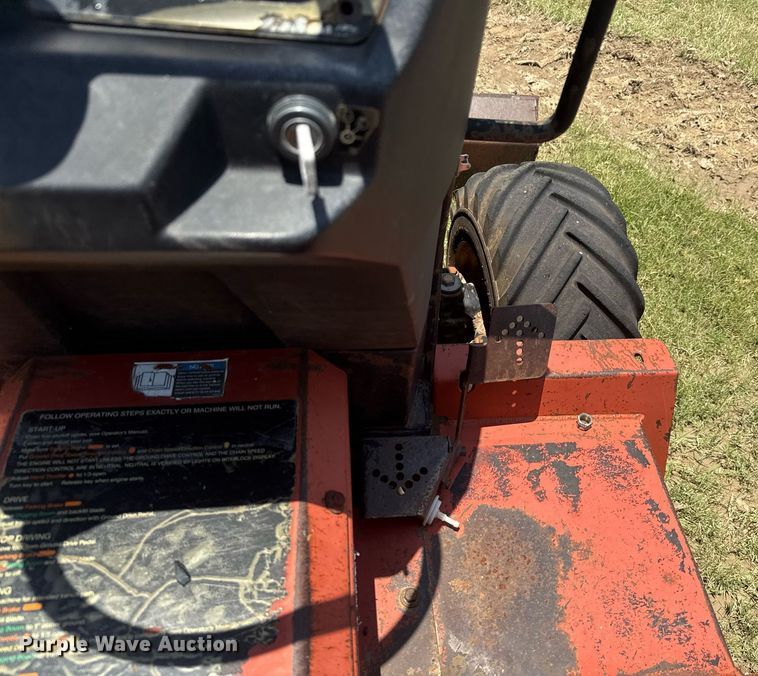 image for item ED5722 2004 Ditch Witch RT40 trencher