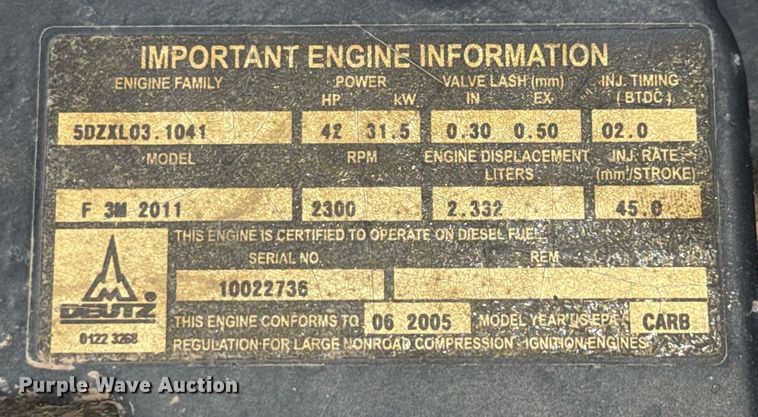 image for item ED5722 2004 Ditch Witch RT40 trencher