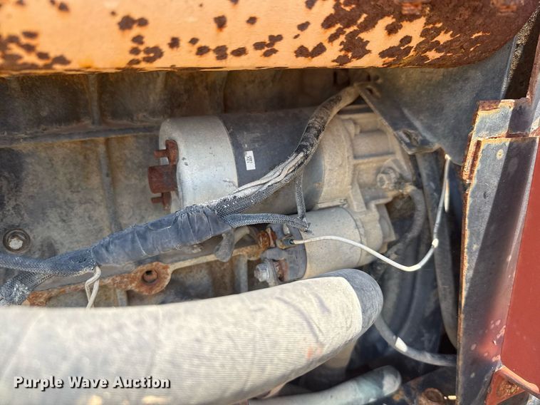 image for item ED5722 2004 Ditch Witch RT40 trencher