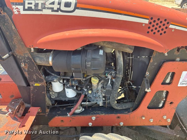 image for item ED5722 2004 Ditch Witch RT40 trencher