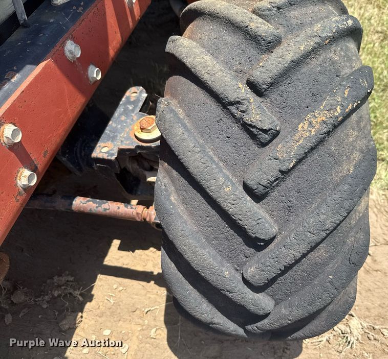 image for item ED5722 2004 Ditch Witch RT40 trencher