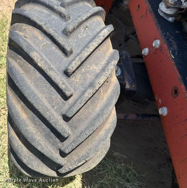 image for item ED5722 2004 Ditch Witch RT40 trencher