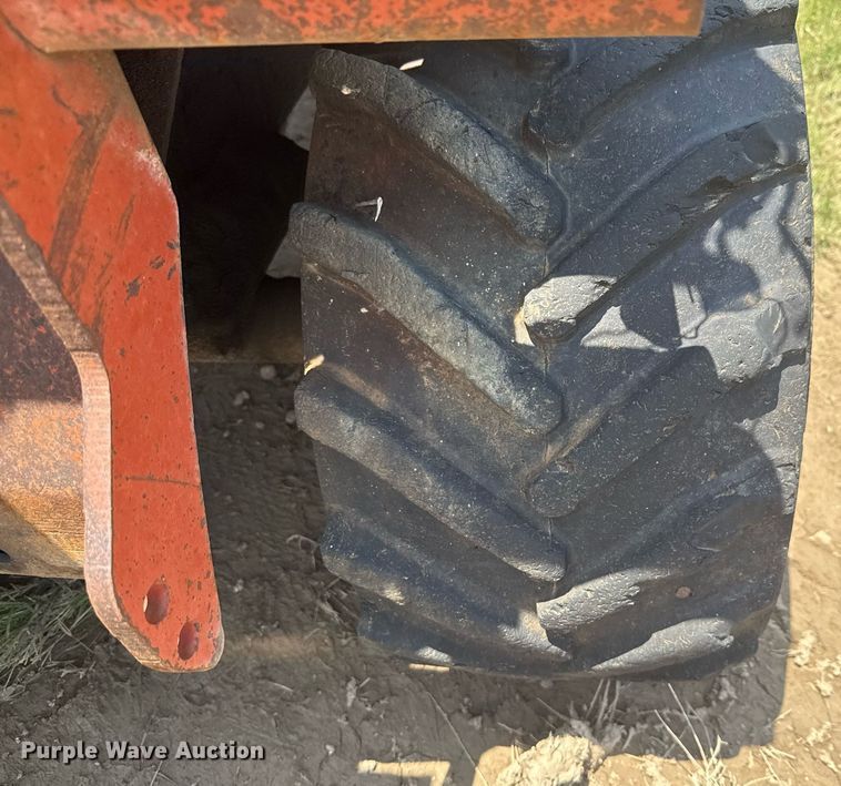 image for item ED5722 2004 Ditch Witch RT40 trencher