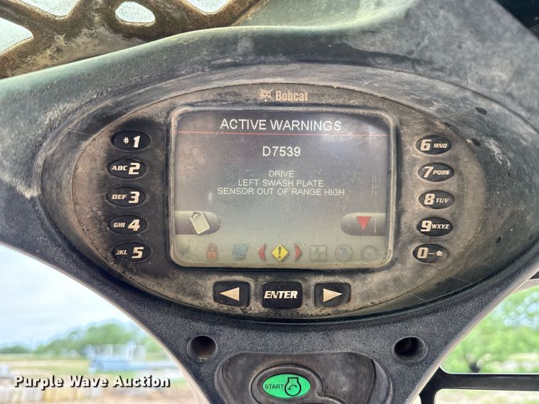 image for item ED5727 2011 Bobcat T630 tracked skid steer loader