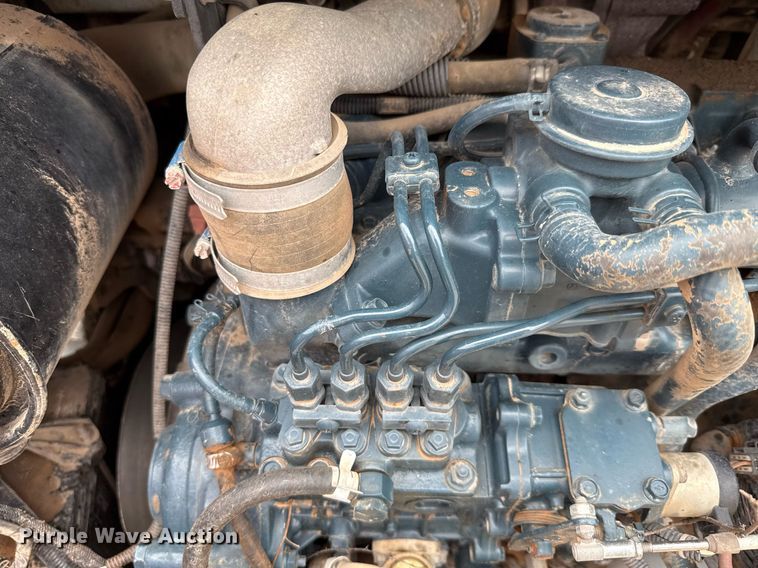 image for item ED5727 2011 Bobcat T630 tracked skid steer loader