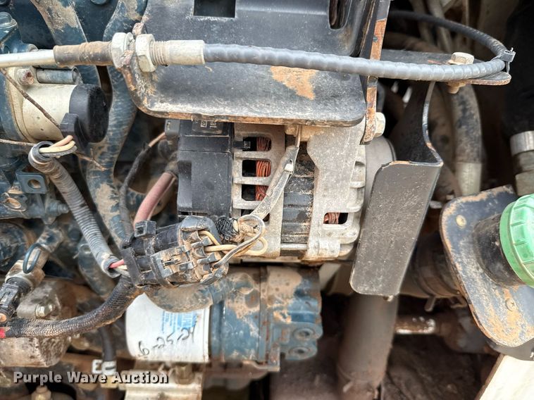 image for item ED5727 2011 Bobcat T630 tracked skid steer loader