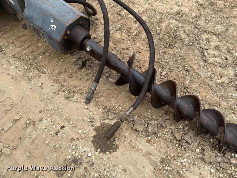 image for item ED5727 2011 Bobcat T630 tracked skid steer loader