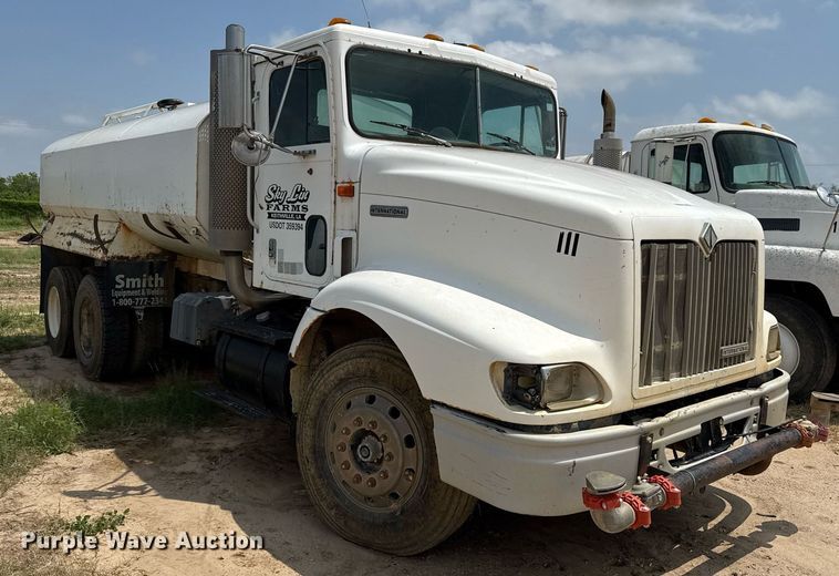 image for item ED5728 2000 International 9100 water truck