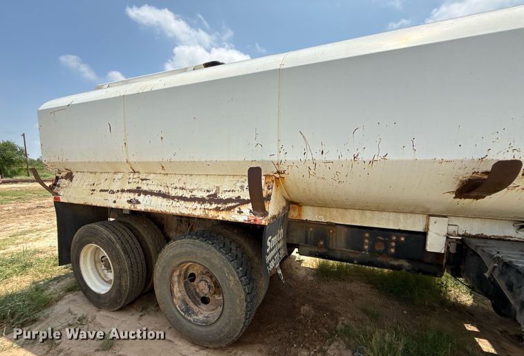 image for item ED5728 2000 International 9100 water truck