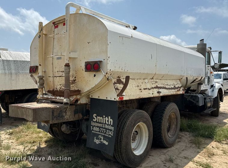 image for item ED5728 2000 International 9100 water truck