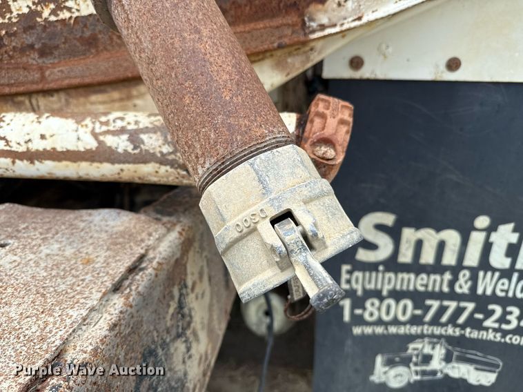 image for item ED5728 2000 International 9100 water truck