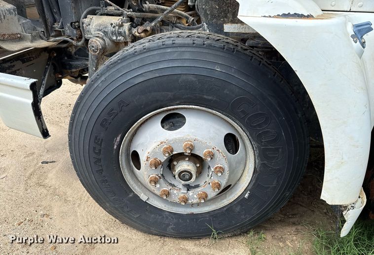 image for item ED5728 2000 International 9100 water truck