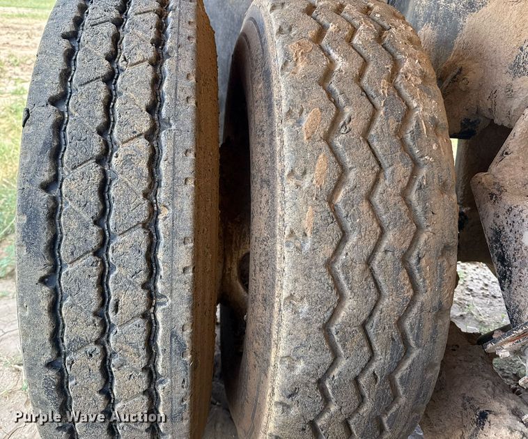 image for item ED5728 2000 International 9100 water truck