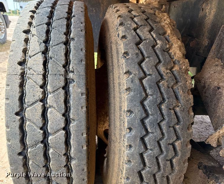 image for item ED5728 2000 International 9100 water truck