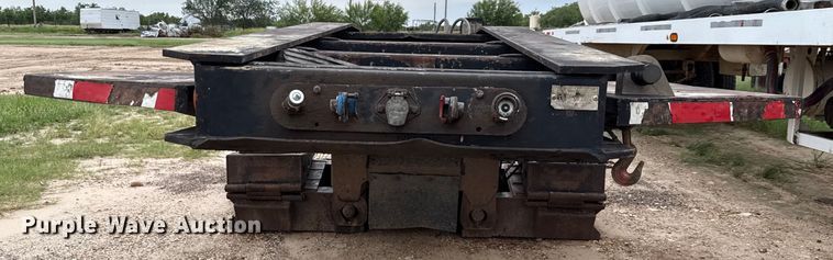 image for item ED5738 1999 Trail King TK110HDG lowboy equipment trailer