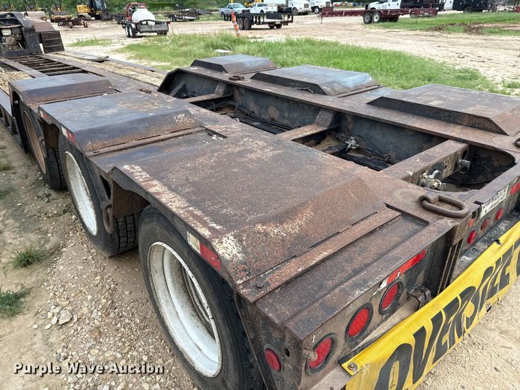 image for item ED5738 1999 Trail King TK110HDG lowboy equipment trailer