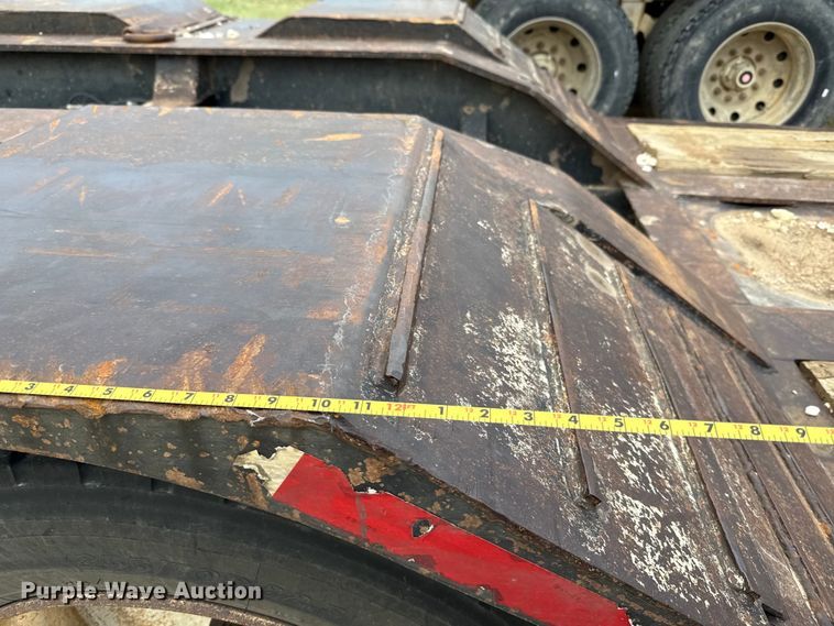 image for item ED5738 1999 Trail King TK110HDG lowboy equipment trailer