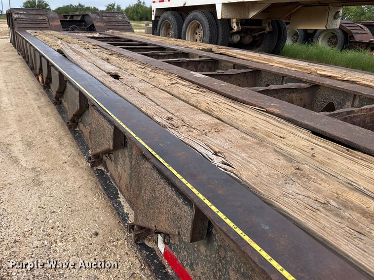 image for item ED5738 1999 Trail King TK110HDG lowboy equipment trailer