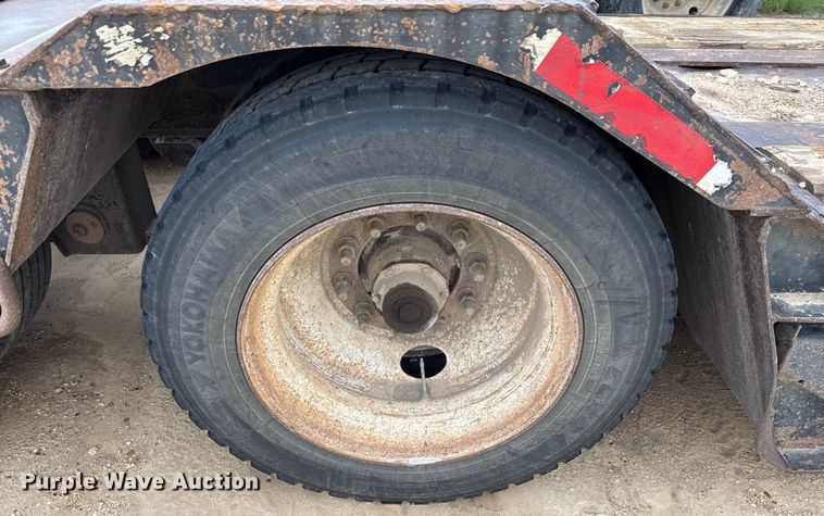 image for item ED5738 1999 Trail King TK110HDG lowboy equipment trailer