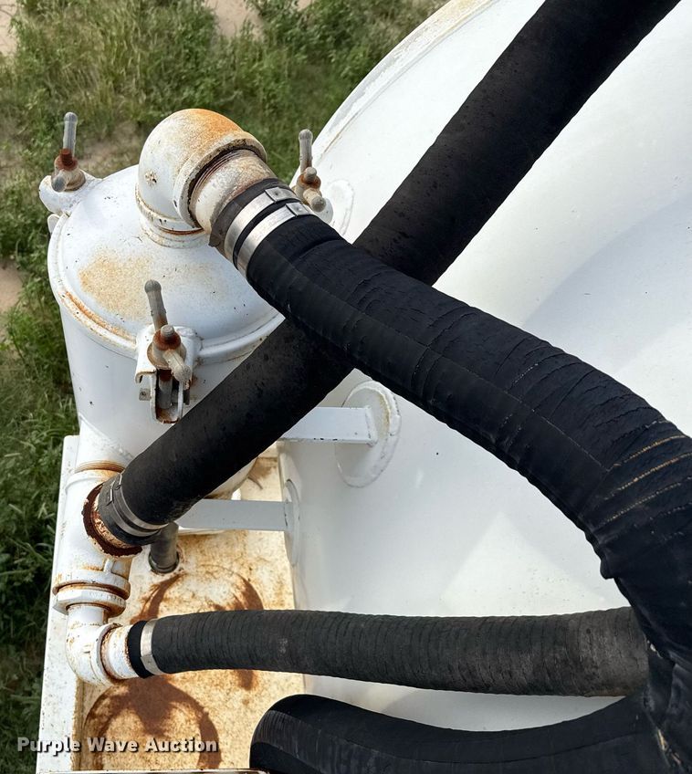 image for item ED5739 2007 Jack County vacuum trailer