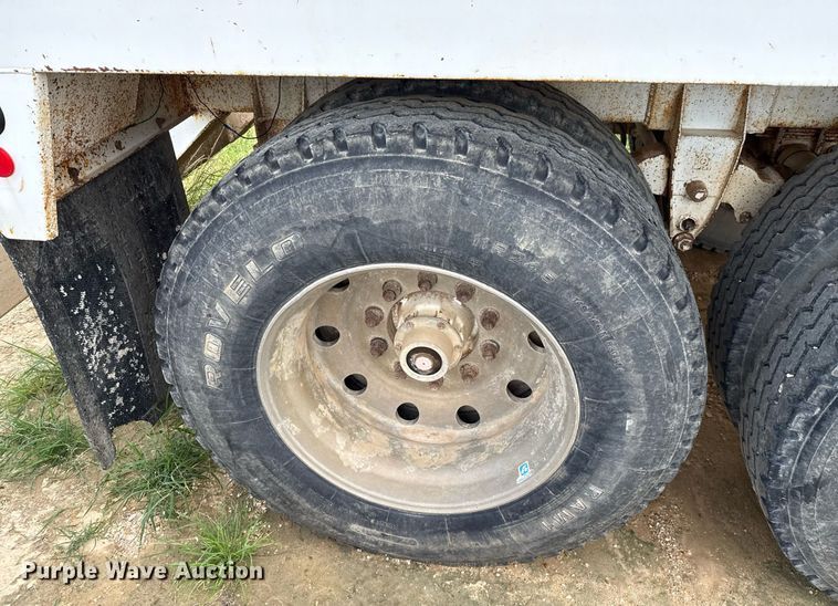 image for item ED5739 2007 Jack County vacuum trailer