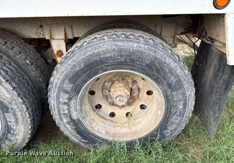 image for item ED5739 2007 Jack County vacuum trailer