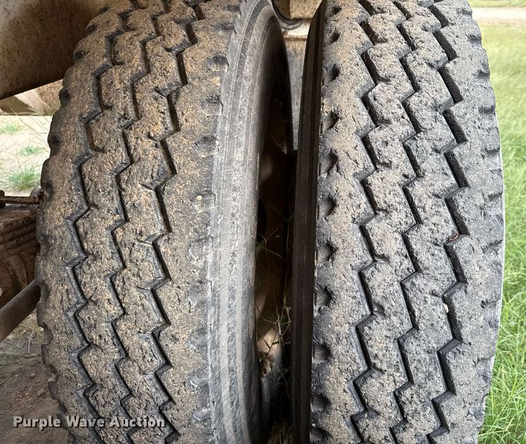 image for item ED5739 2007 Jack County vacuum trailer