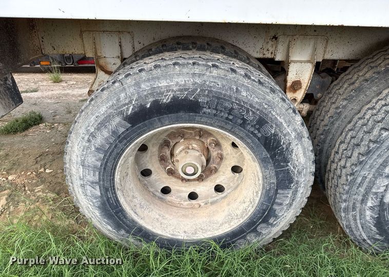 image for item ED5739 2007 Jack County vacuum trailer