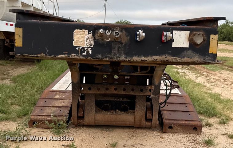 image for item ED5740 1998 Fontaine TB50NGB lowboy equipment trailer