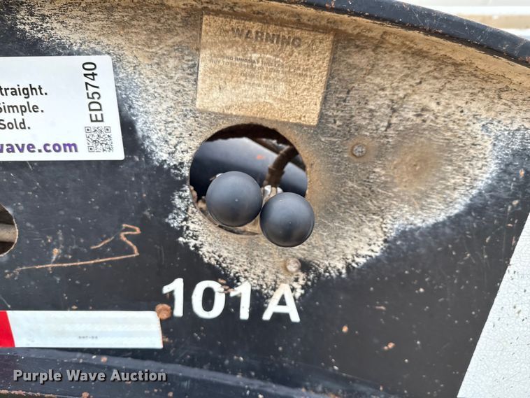 image for item ED5740 1998 Fontaine TB50NGB lowboy equipment trailer