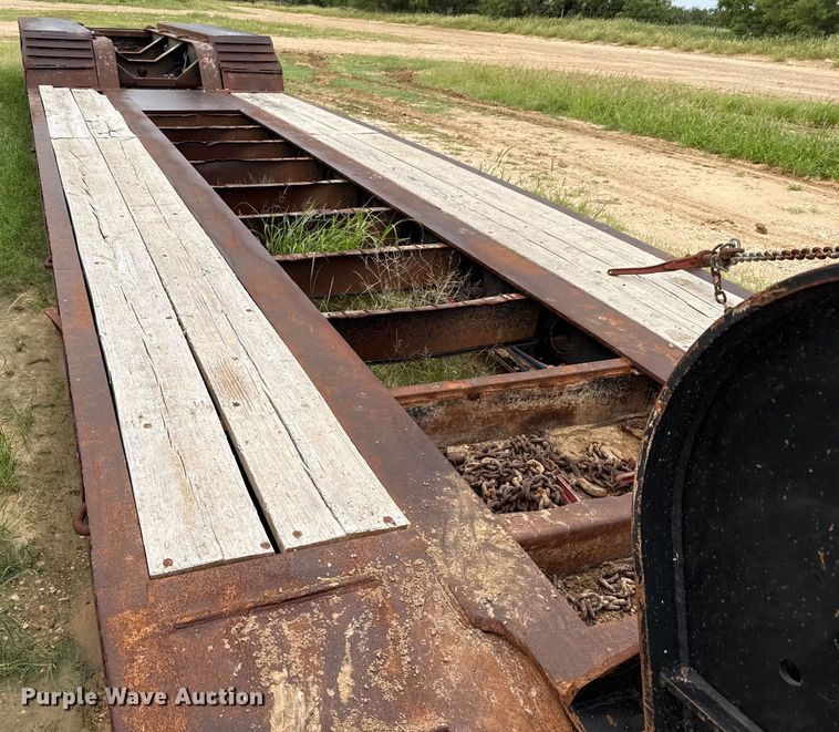 image for item ED5740 1998 Fontaine TB50NGB lowboy equipment trailer