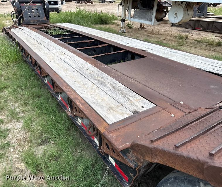 image for item ED5740 1998 Fontaine TB50NGB lowboy equipment trailer