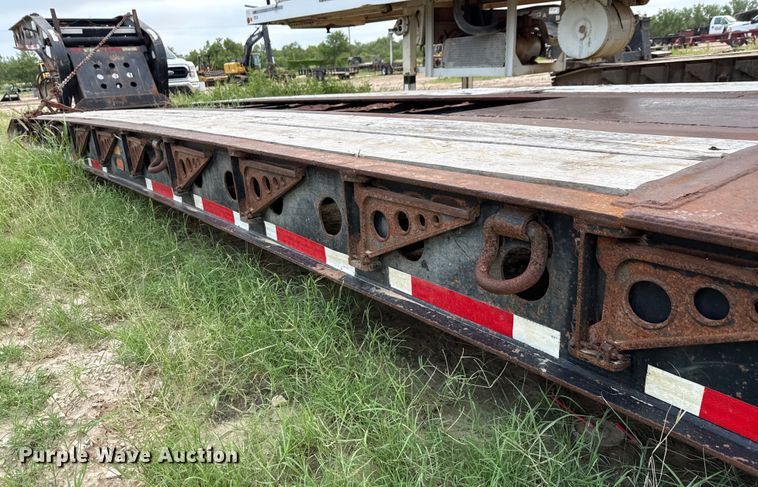 image for item ED5740 1998 Fontaine TB50NGB lowboy equipment trailer