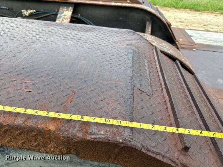 image for item ED5740 1998 Fontaine TB50NGB lowboy equipment trailer