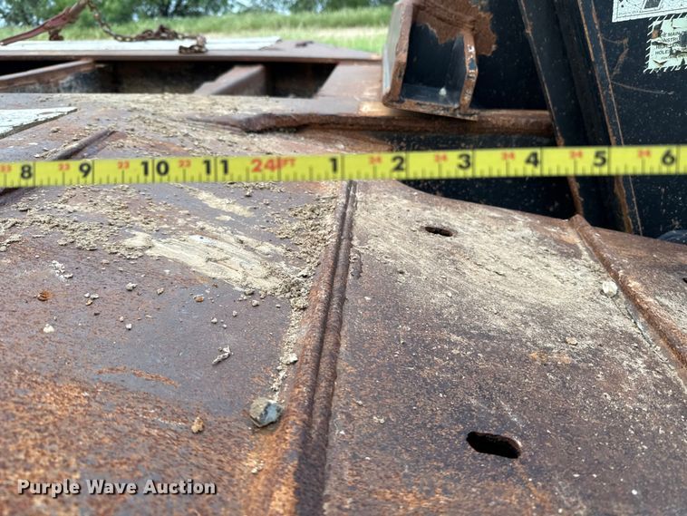 image for item ED5740 1998 Fontaine TB50NGB lowboy equipment trailer