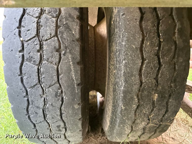 image for item ED5740 1998 Fontaine TB50NGB lowboy equipment trailer