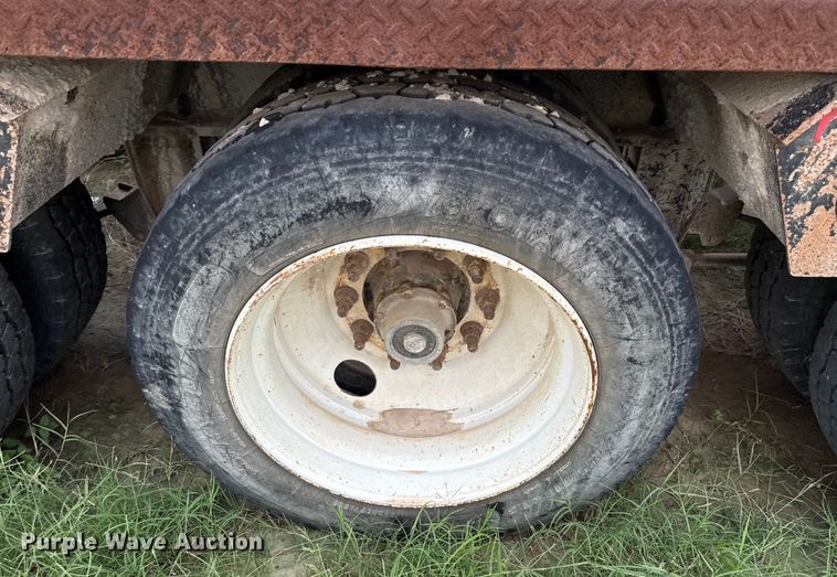 image for item ED5740 1998 Fontaine TB50NGB lowboy equipment trailer