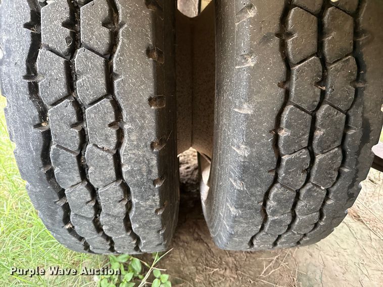 image for item ED5740 1998 Fontaine TB50NGB lowboy equipment trailer