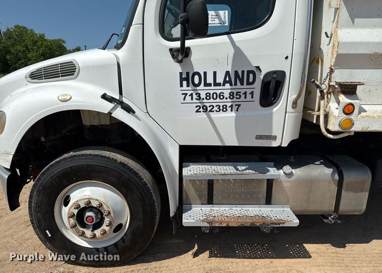 image for item ED5743 2008 Freightliner Business Class M2 dump truck