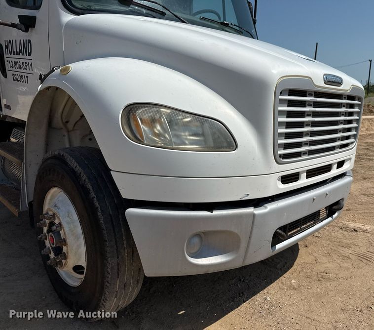 image for item ED5743 2008 Freightliner Business Class M2 dump truck