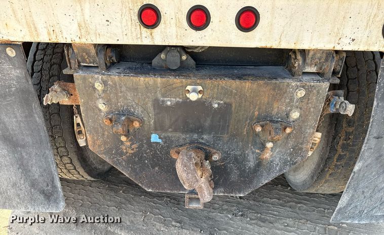 image for item ED5743 2008 Freightliner Business Class M2 dump truck