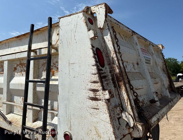 image for item ED5743 2008 Freightliner Business Class M2 dump truck