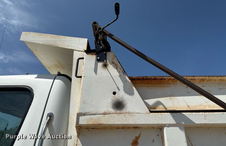 image for item ED5743 2008 Freightliner Business Class M2 dump truck