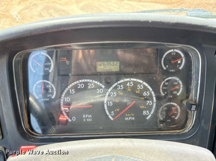 image for item ED5743 2008 Freightliner Business Class M2 dump truck