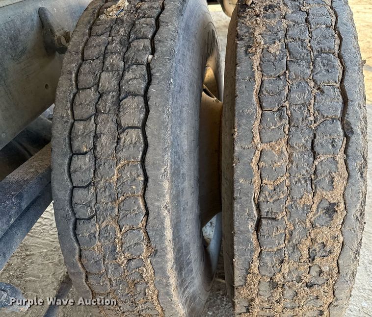 image for item ED5743 2008 Freightliner Business Class M2 dump truck