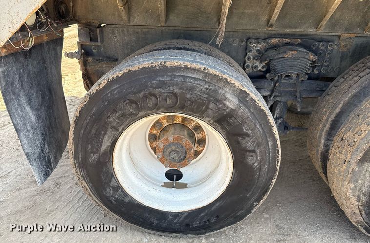 image for item ED5743 2008 Freightliner Business Class M2 dump truck