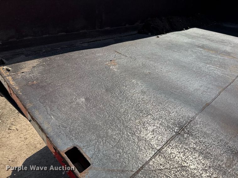 image for item ED5744 2006 Ford LCF dump truck