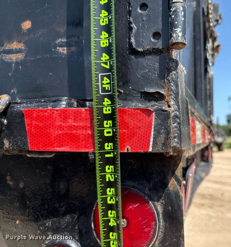 image for item ED5744 2006 Ford LCF dump truck