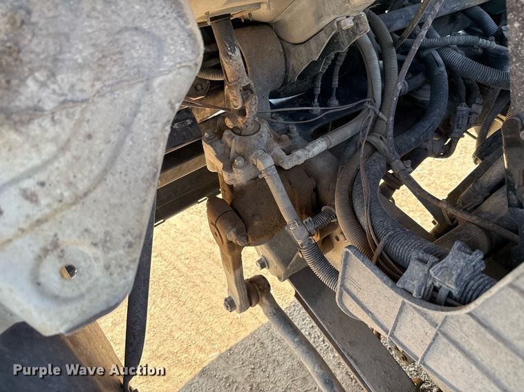 image for item ED5744 2006 Ford LCF dump truck