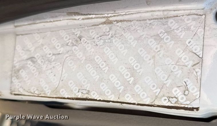 image for item ED5744 2006 Ford LCF dump truck